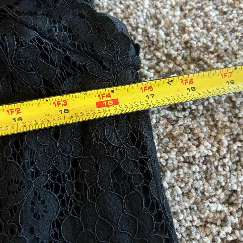 NANETTE LEPORE LACE BOW BLACK DRESS. Flutter Cap Sleeve. Size 4. Beautiful! - Picture 8 of 13